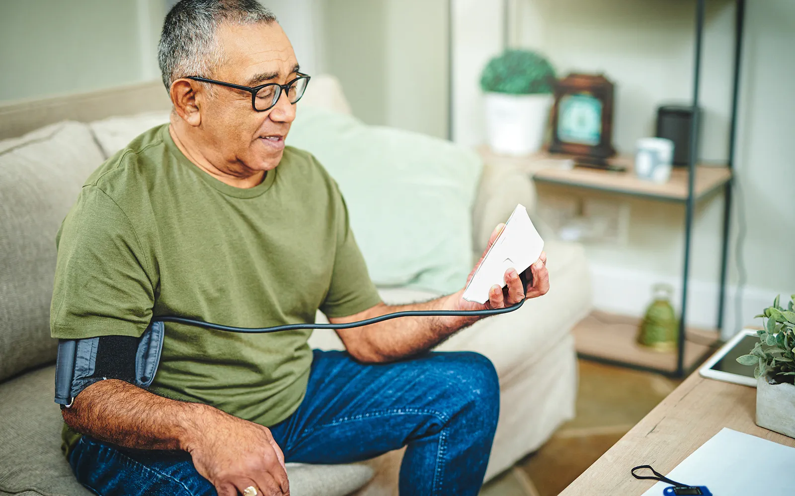 Amyloidosis: Early Symptoms, Overlooked Signs, Treatment Options & Home Care Guidelines